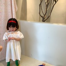 미니맘 아동 유아 오렌지 스퀘어 자수 화이트 원피스 데일리 여아 나들이 촬영룩 등원룩 리뷰후기