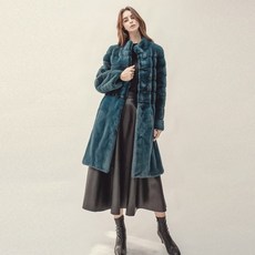 NAFA 하프 리젠탈 휘메일 밍크 코트