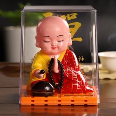 목탁치는 스님 태양열인형