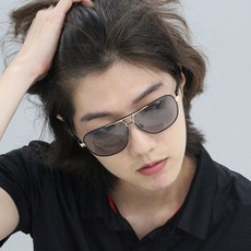 LIOUMO 변색 편광 자외선차단 다크그레이 선글라스 자외선노출되면 순삭 리뷰후기