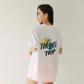 TUBE TREE 女款字母塗鴉寬鬆短袖防曬T恤 B6218, 白色的