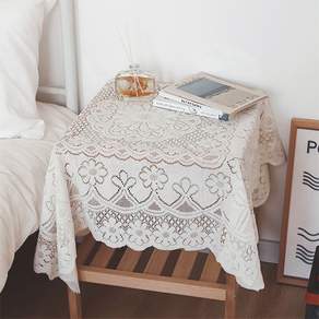 GUNU 復古花蕾絲桌布, 白色的, 120 x 120 厘米