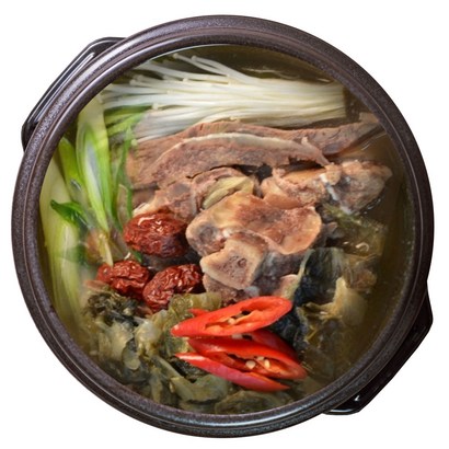 옛날맛 정성이 깃든 우거지 진한 소 갈비탕 고기