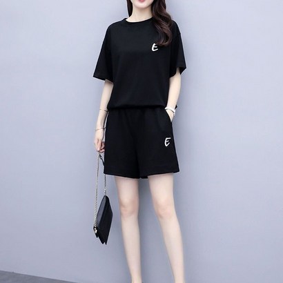 스타일아유 반팔 반바지 여자 트레이닝 여유핏 여름 홈웨어 캠핑룩 운동복 추리닝 편안한 데일리룩 홈웨어