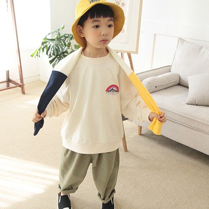 소년마켓 무지개 맨투맨 까지