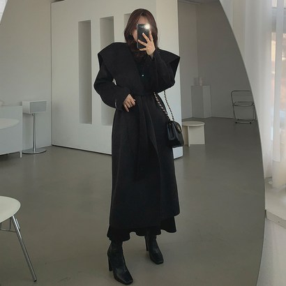 떳다그녀 제스미 빅카라 롱 코트