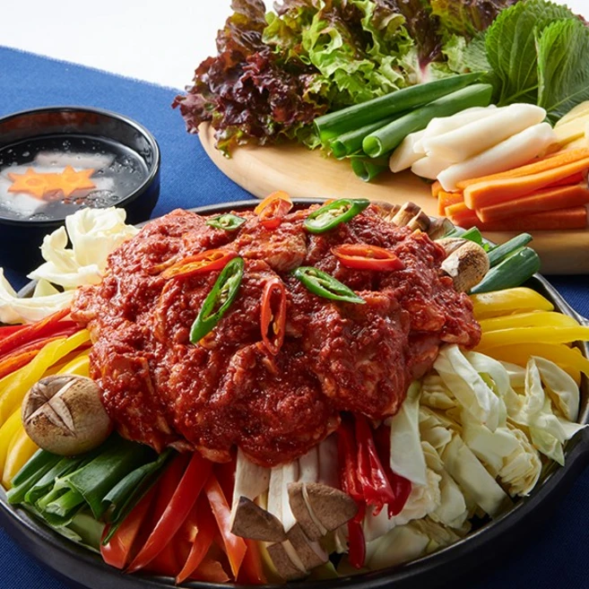 춘천 닭갈비 참닭갈비 전통맛 4인분 1kg 국내산 통닭다리살 + 떡 야채 우동 700g, 1개