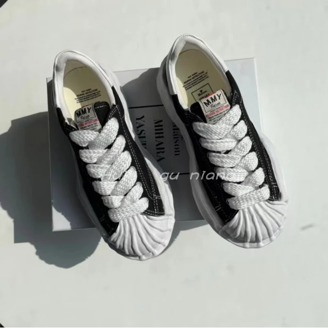 남성과 여성 커플 Yu Wenle 같은 단락 쉘 헤드 디졸브 신발 캔버스 운동화 mmy 두꺼운 바닥 높이 작은 흰색 신발 여성