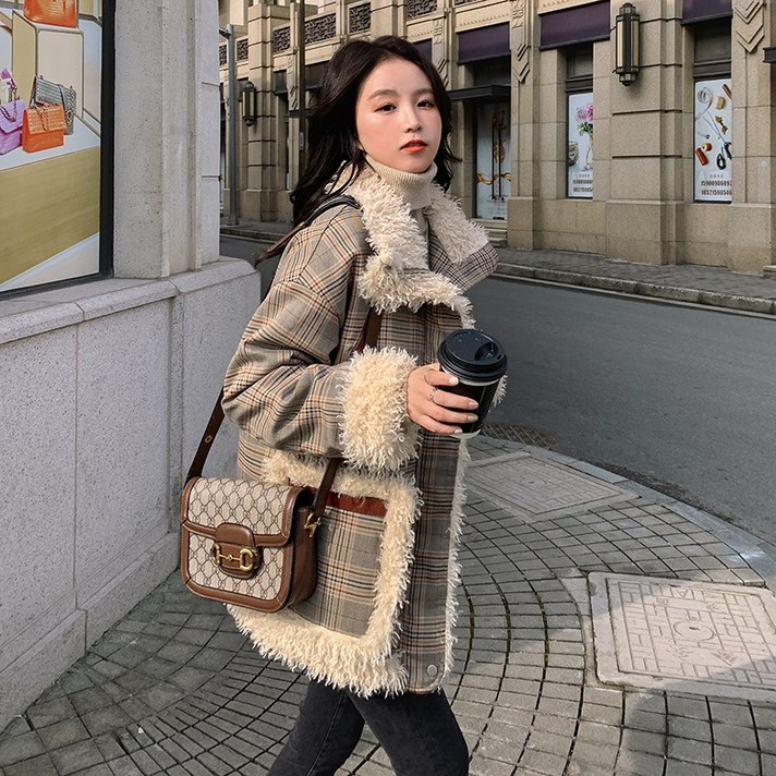 Dec.18 524번 패딩 여성 숏기장 기모 도톰한 램스울 코트 인스 겨울 신상솜옷Z