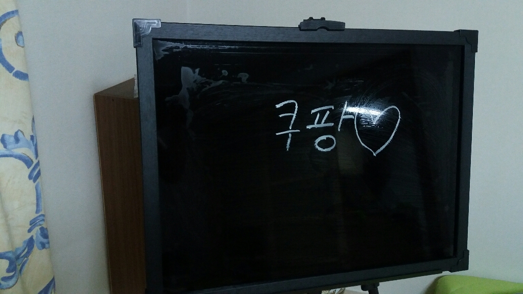 블랙보드 5색마카 삼각이젤 받침대 리뷰후기