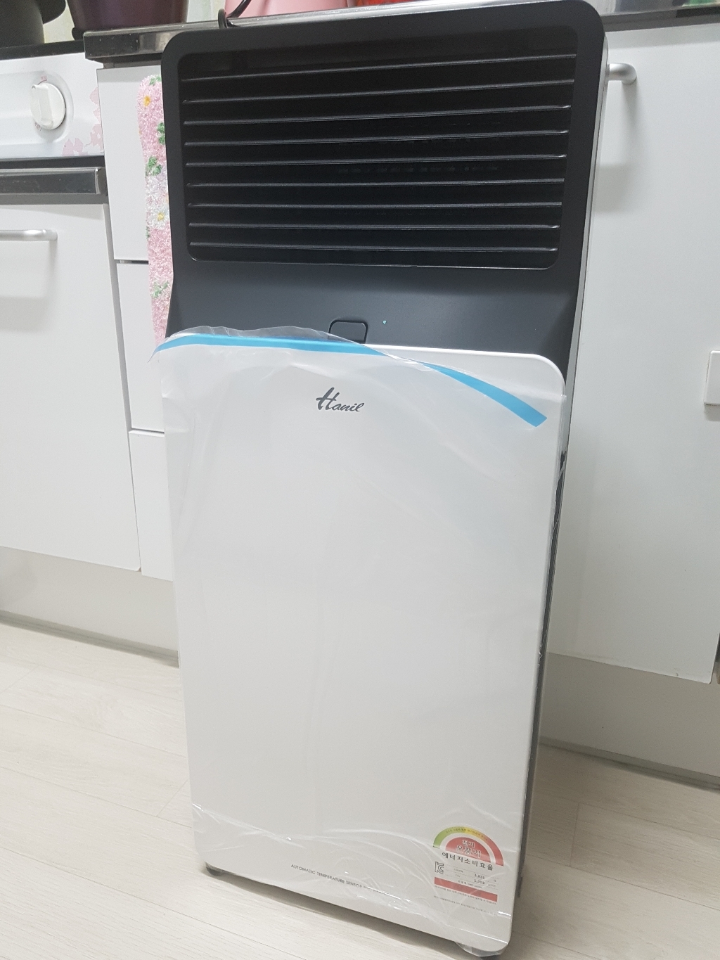 한일전기 TC 세라믹 슬림 리모컨 전기온풍기