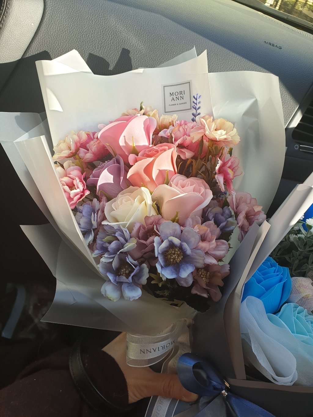 모리앤 조화 꽃길만 걷자 비누 꽃다발
