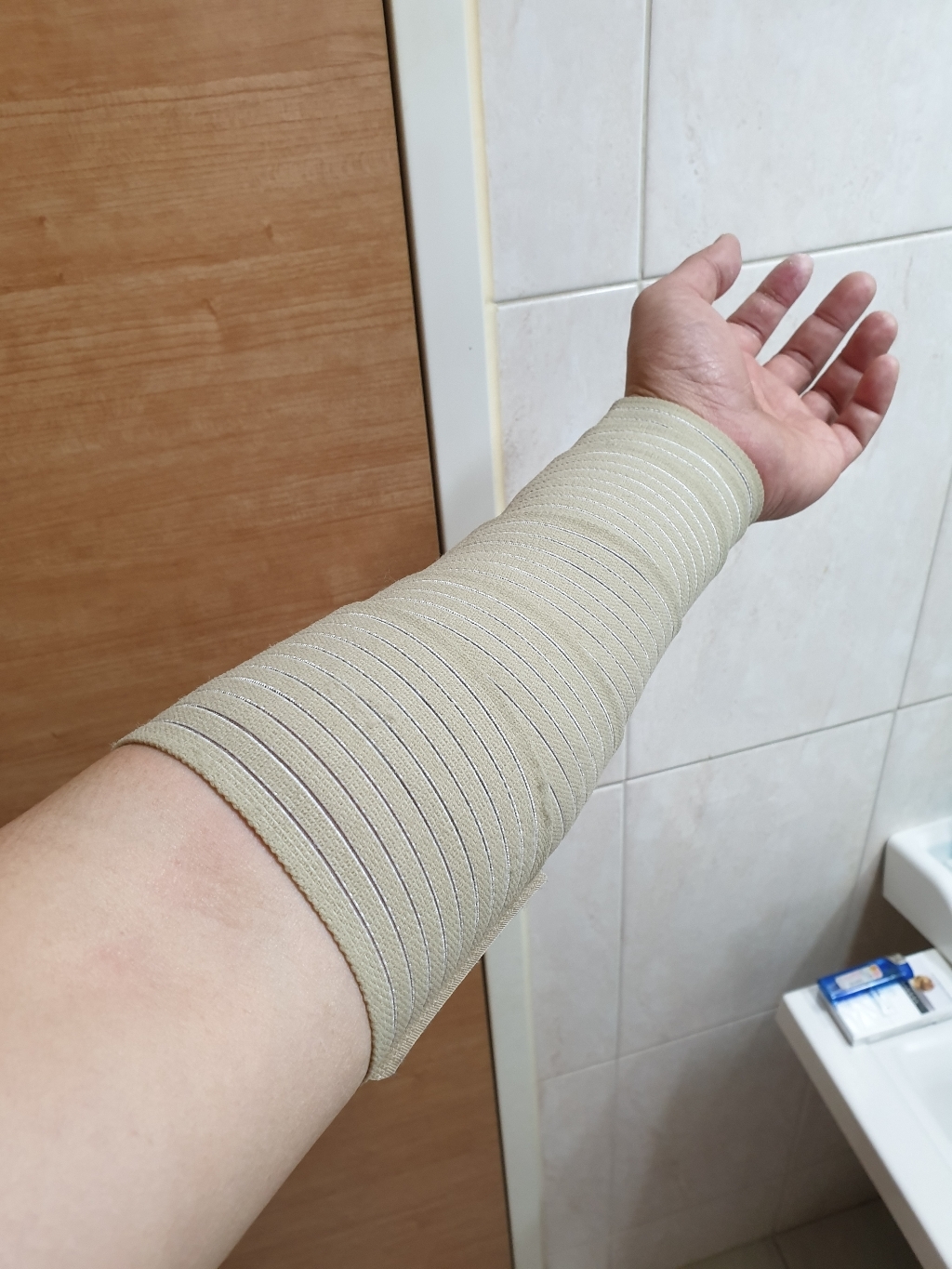 뮬러 원더랩 벨크로 찍찍이 압박붕대 4591
