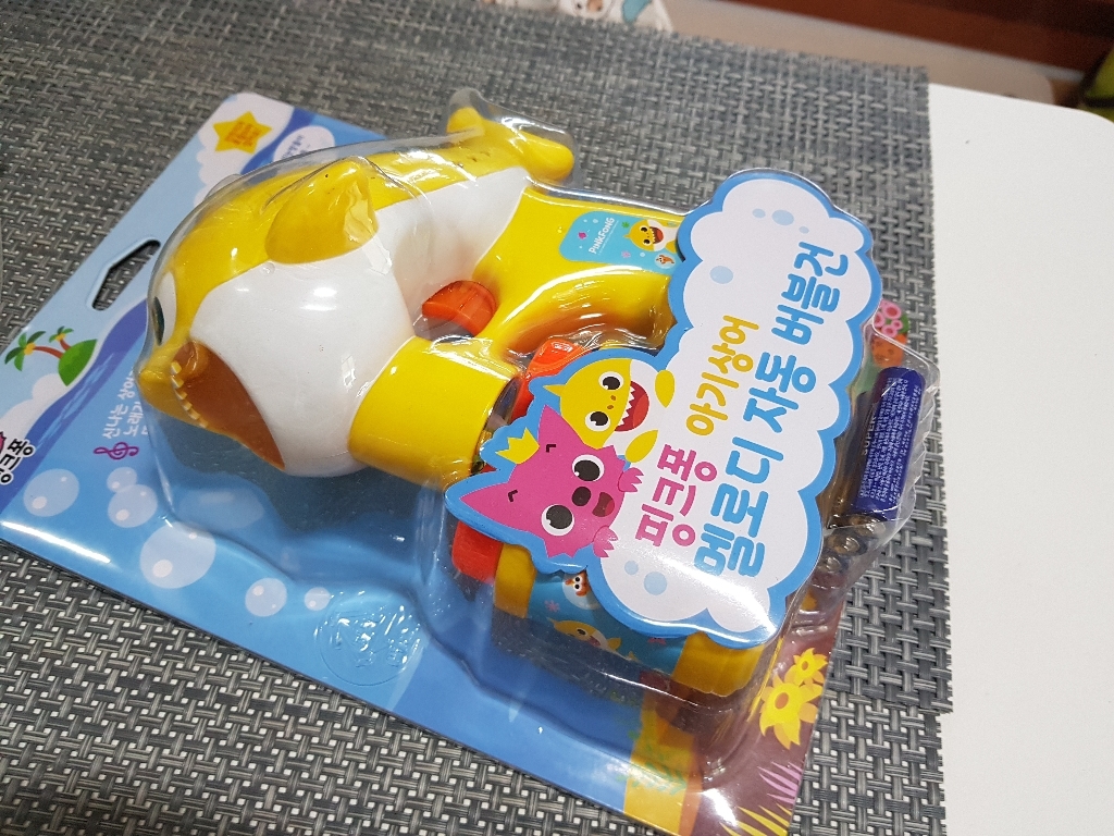 핑크퐁 아기상어 멜로디 자동 버블건