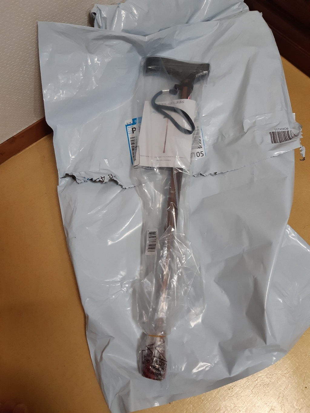 진산메디칼 고령자용 2단 조절식 지팡이 JC-2332