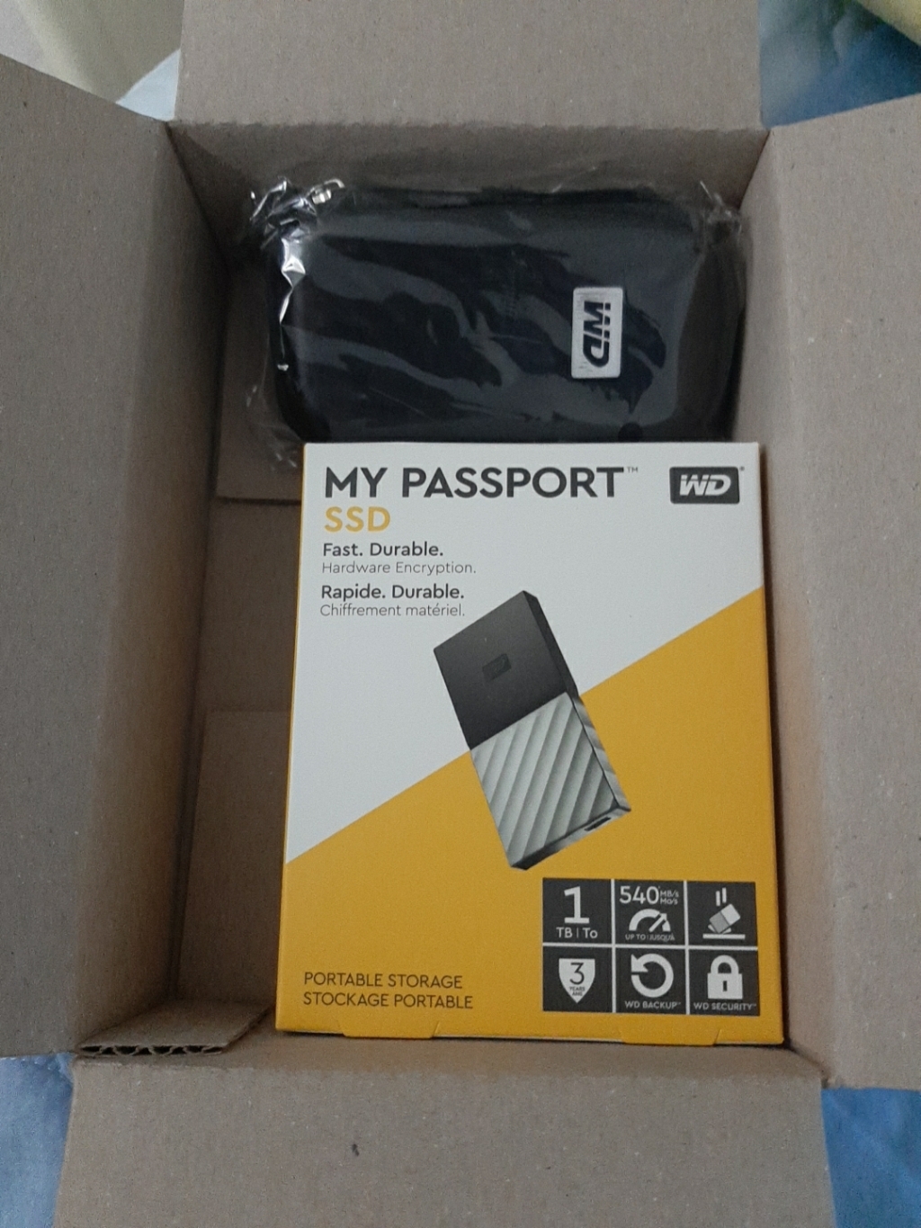 WD y assort SSD 휴대용 외장하드