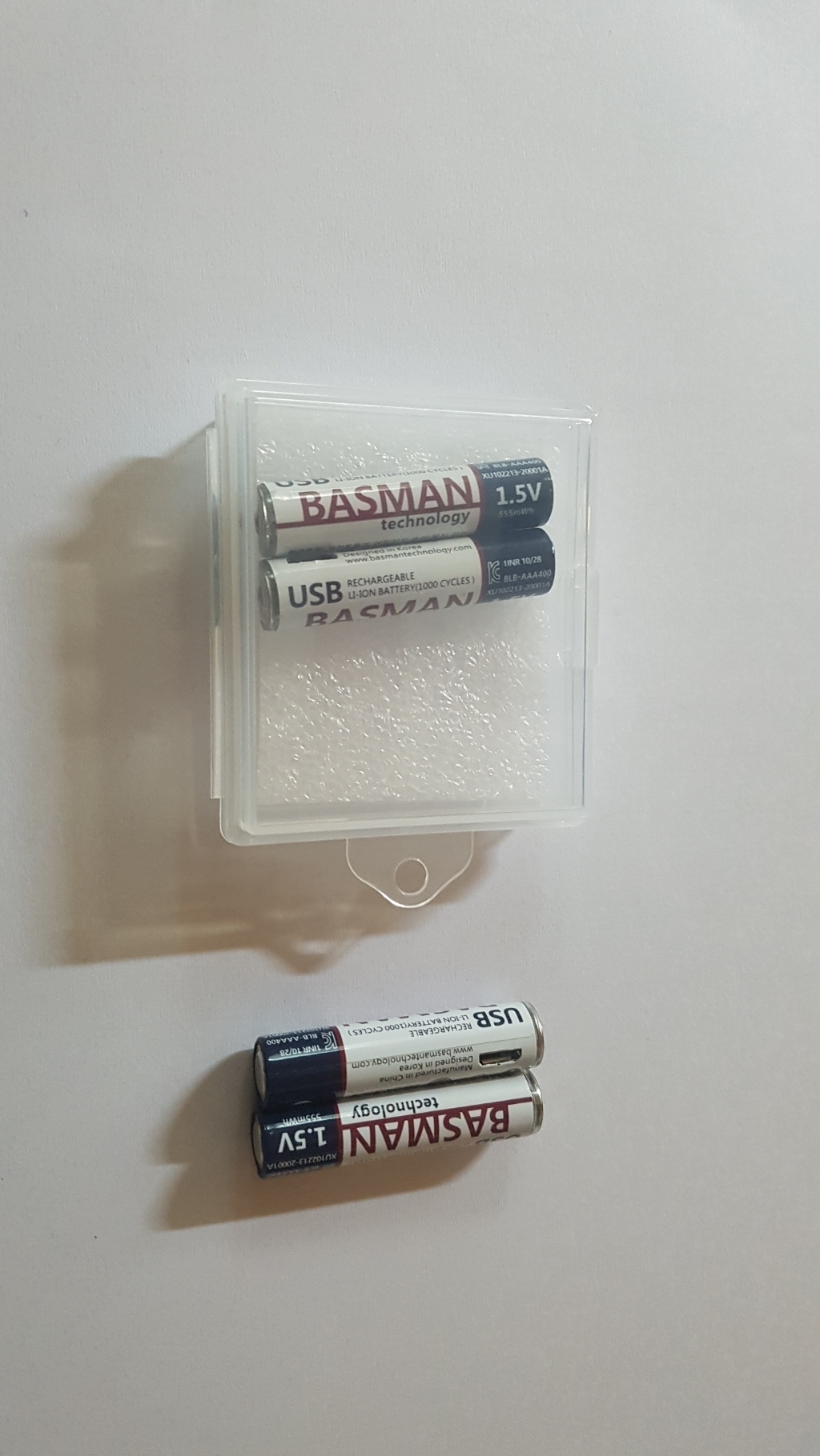 바스맨 1세대 USB 충전식 건전지 리튬이온 배터리 AAA Ah