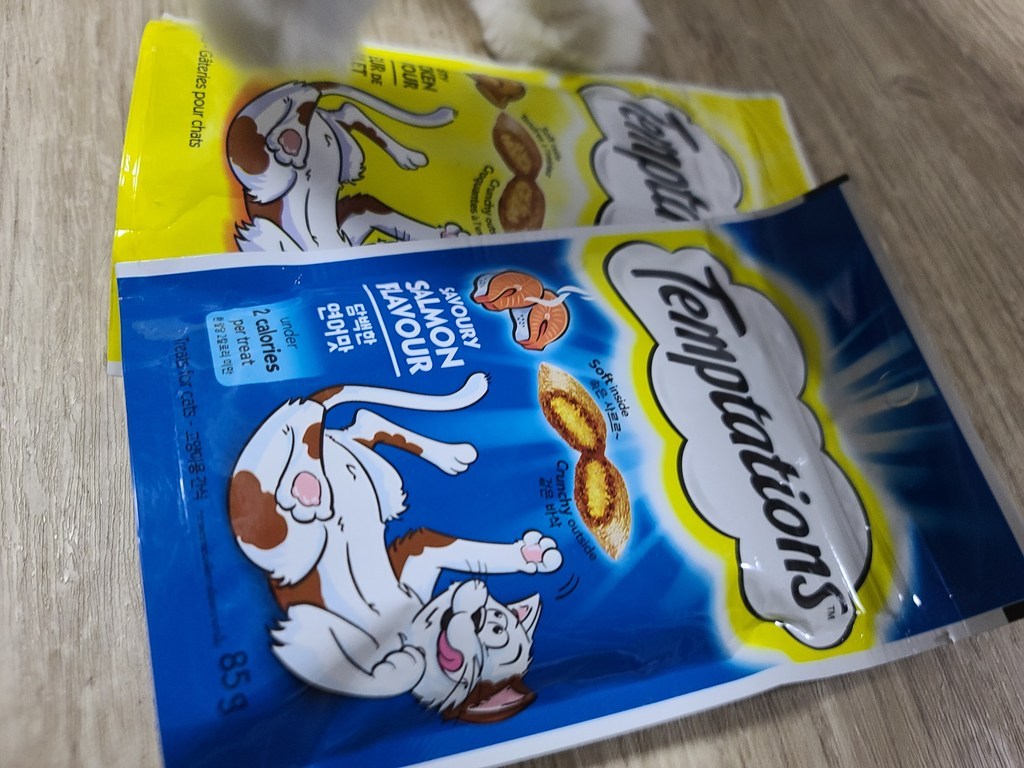 [꼼냥] 고양이 템테이션 마약간식 최애템 6종 콤보 맛있는 츄르 증정