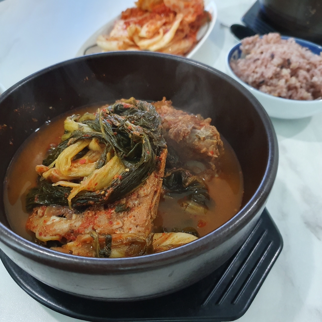 [푸드짱] 뼈다귀감자탕  10인분 부드러운 목뼈로만 국내산 우거지