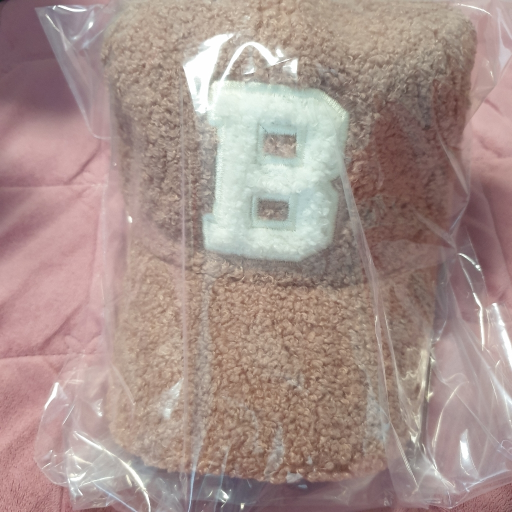 팸드님 양털 B 볼캡 뽀글이 남녀공용 겨울 포근 야구모자