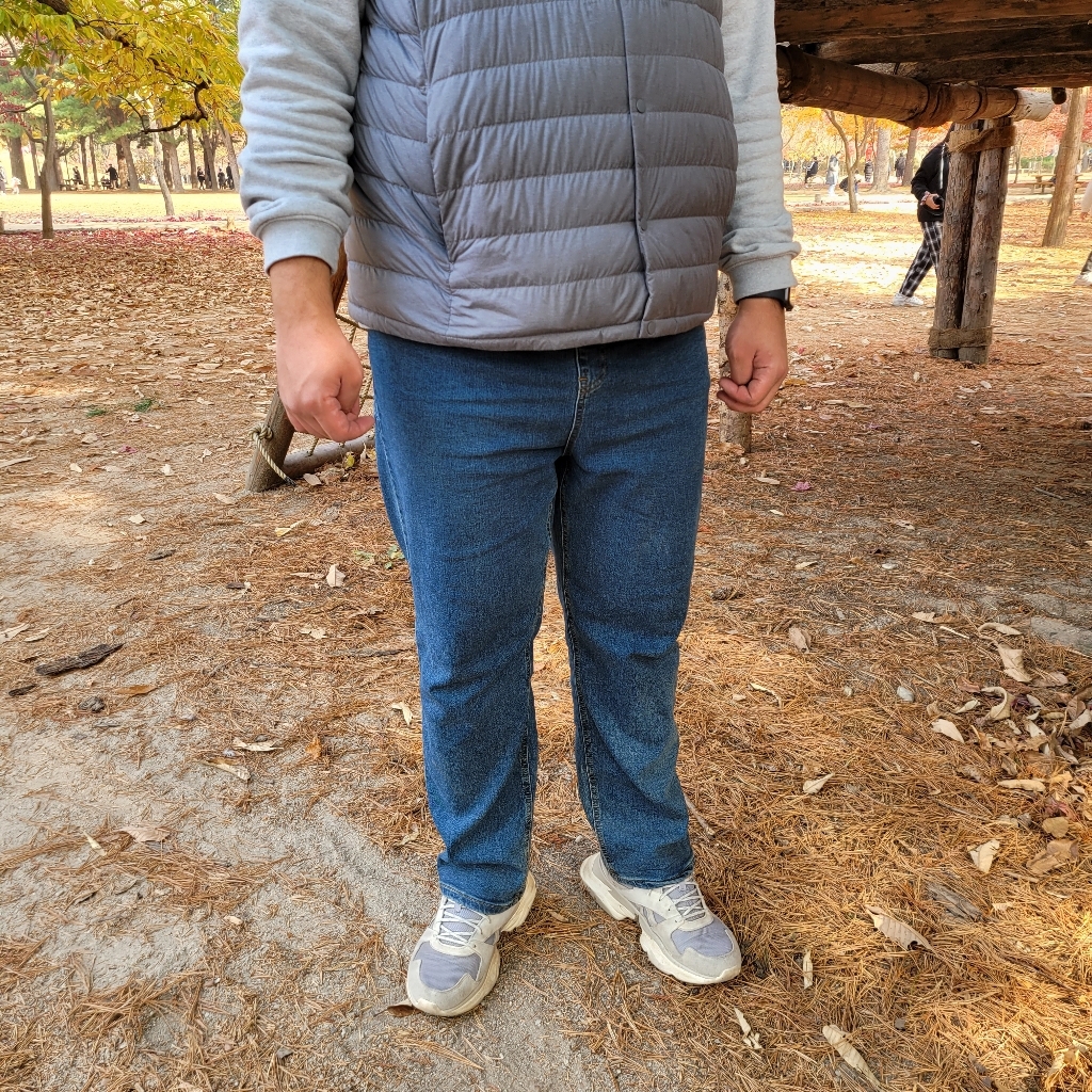 맨타임 UR 데일리 밴딩 일자핏 스판 데님팬츠