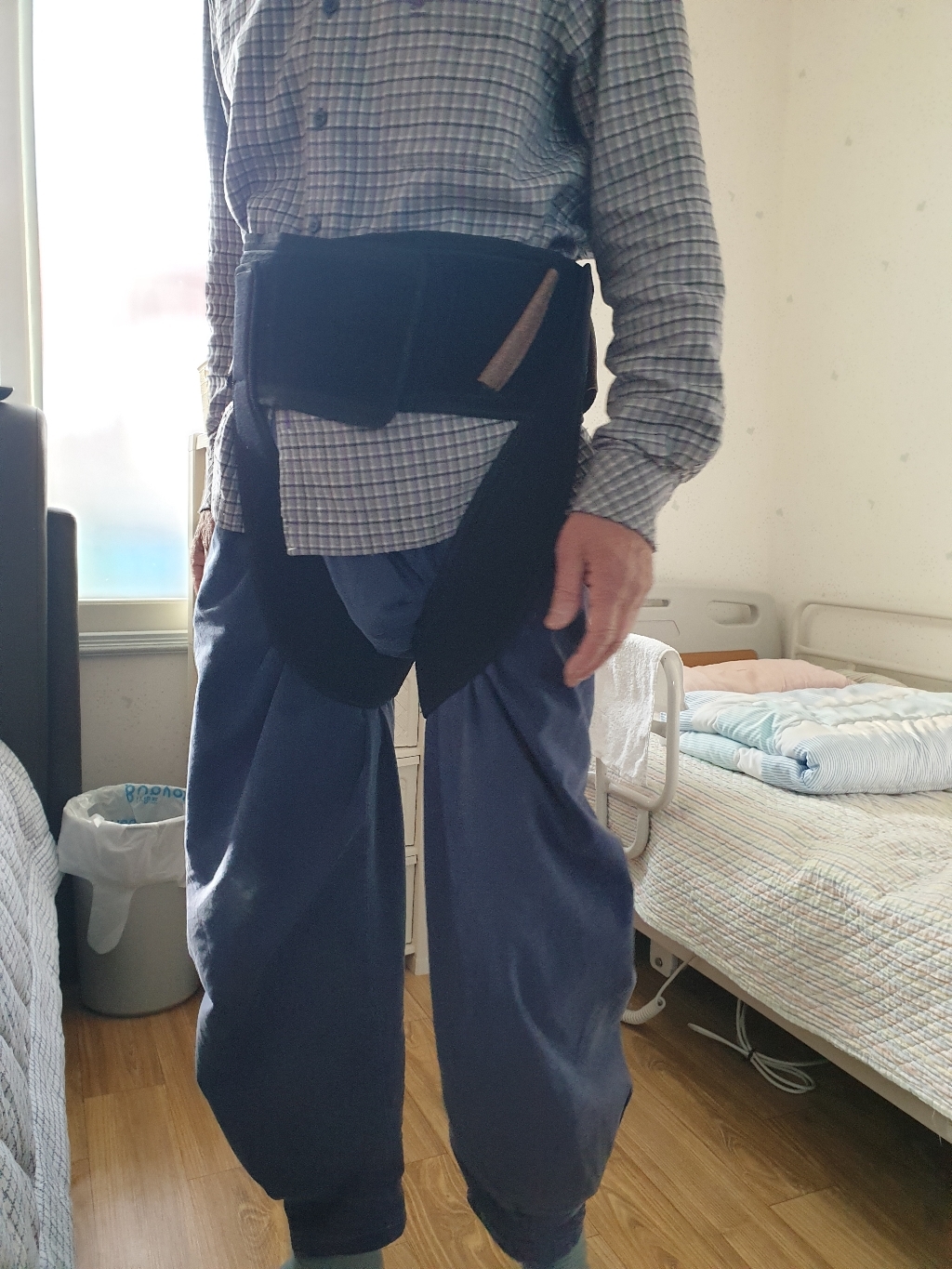 휠체어용품 전문몰 환자이송벨트 케리벨트 이송용품 이송장비 활동보조용품 휠체어 안전벨트 요양병원 요양원 도수치료 리뷰 후기