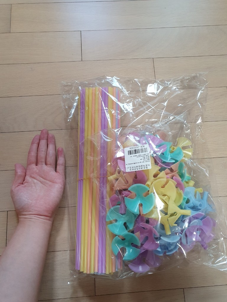 와우파티코리아 풍선 컵스틱
