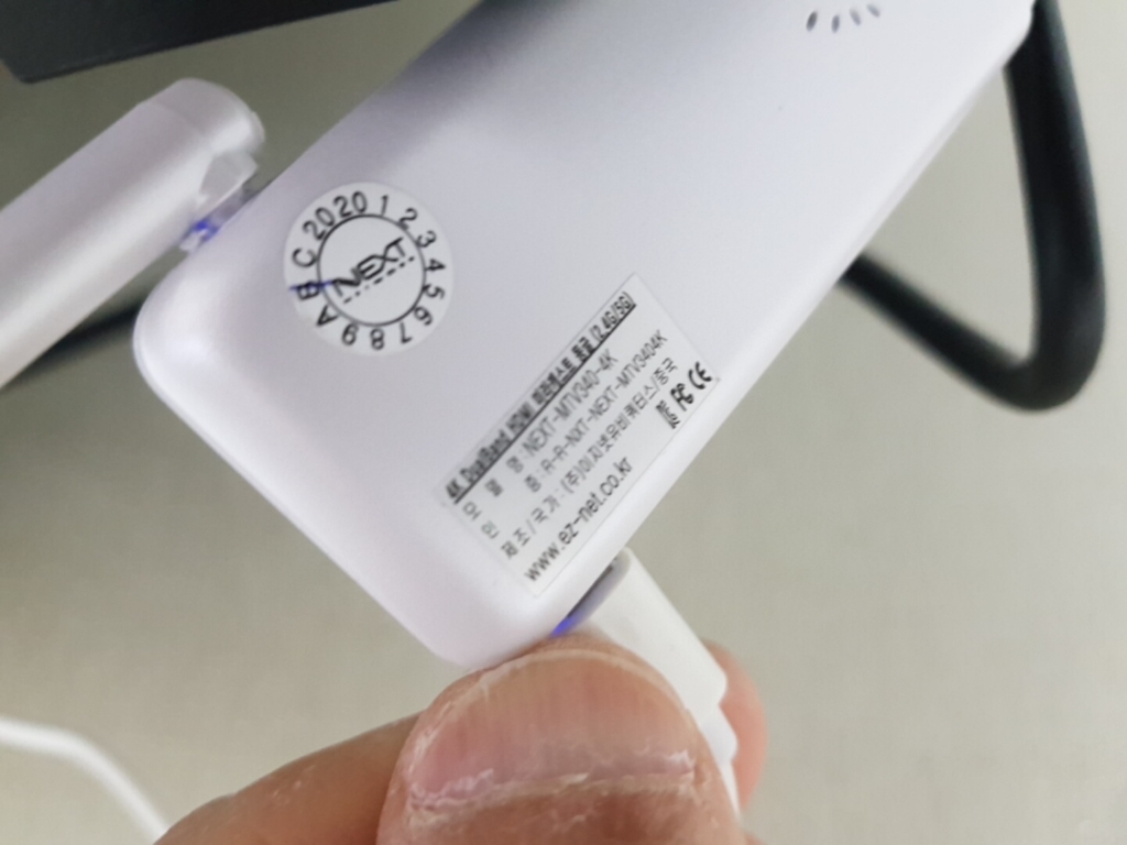 넥스트 WiFi 5 4K 무선 미러링 동글