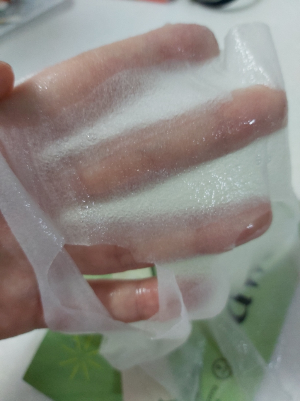아모레 어웨어 클린 릴리프 마스크 마데카소사이드