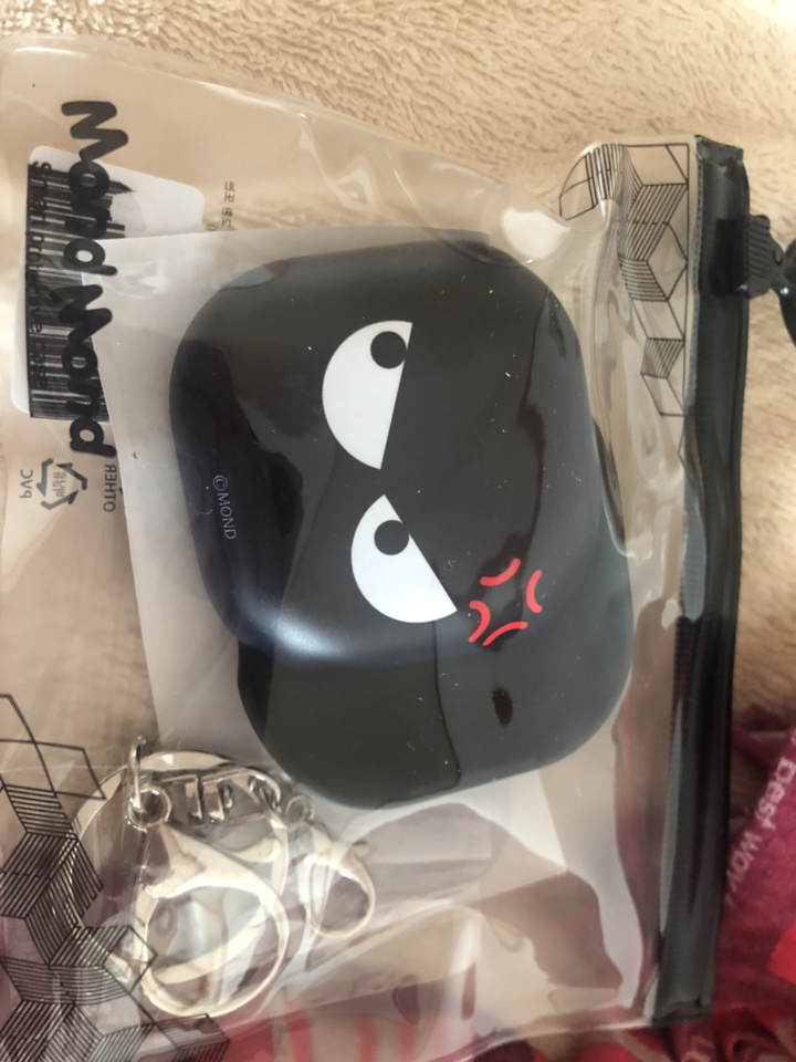 몬드몬드 갤럭시 버즈 라이브 /버즈2 케이스 키링 철가루방지스티커 상단하단