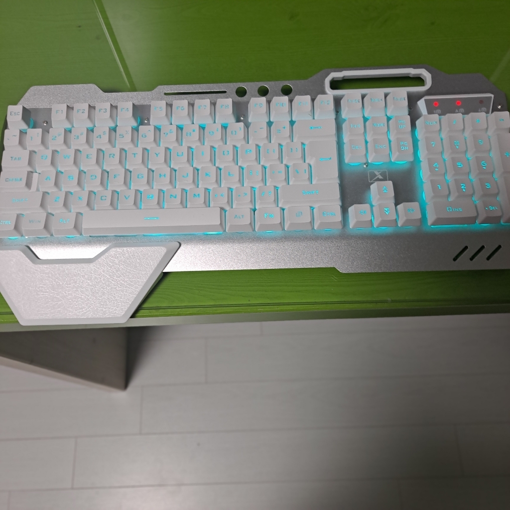 kirahosi K680 ED라이트 무선 게이밍 키보드 마우스세트 2색상