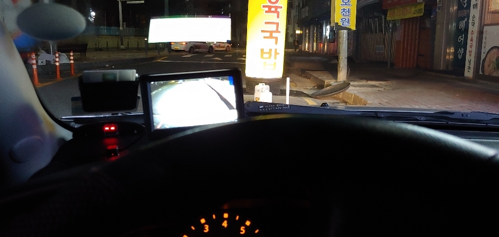 엑스비전 후방카메라LED모니터 풀세트 8LED 58만화소 승용차카메라 룸미러 거치형 모니터 리뷰후기