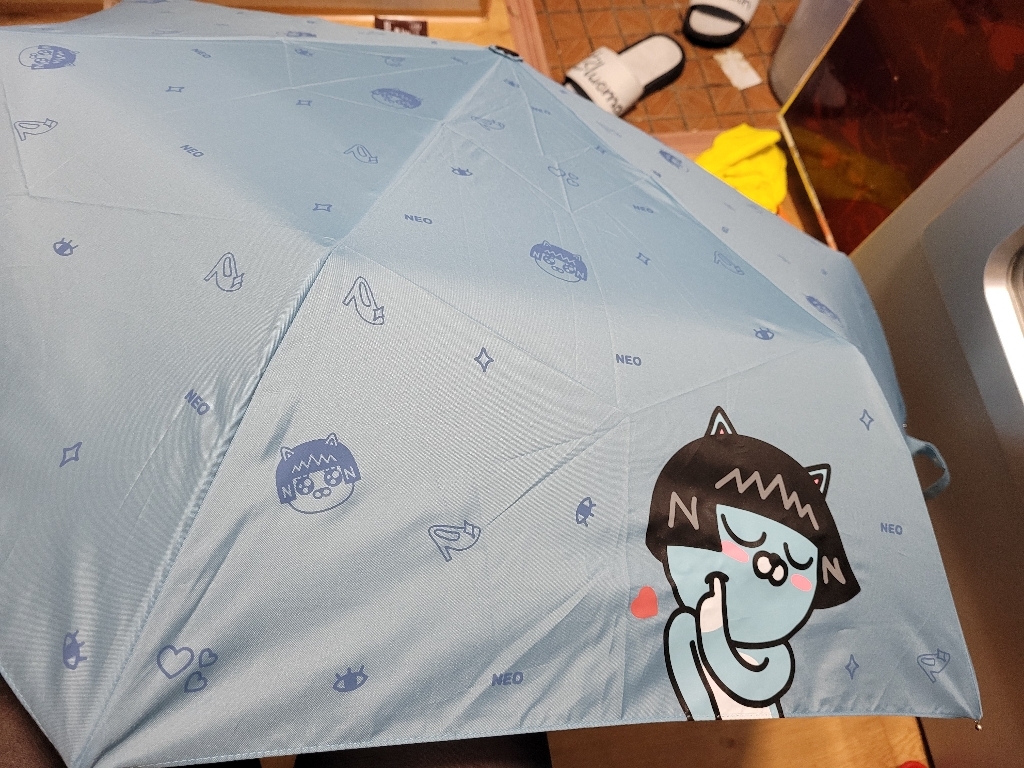 카카오프렌즈 3단자동우산 치얼업 헬로 점핑 캠핑클럽 엄지척 아이콘패턴 완전자동우산 리뷰후기