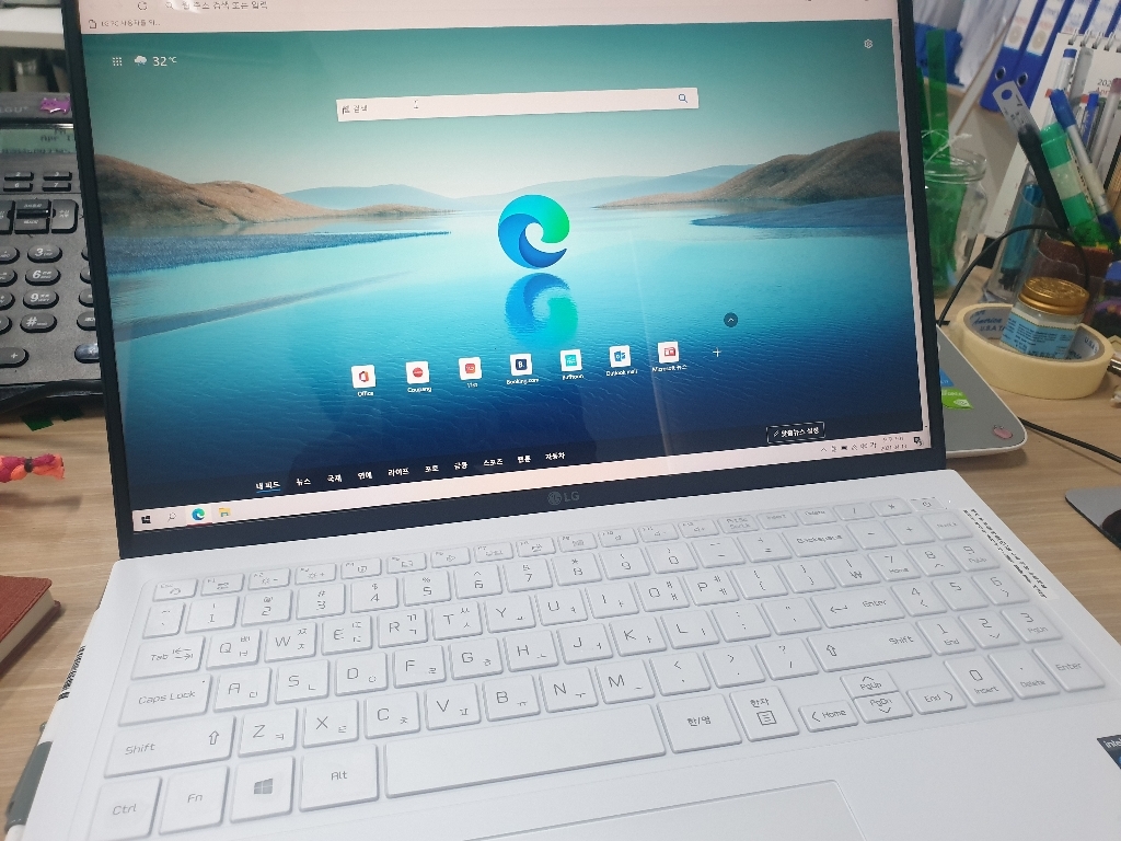 LG 그램 16인치 2021 노트북 16Z90P-GA56K 11세대 인텔i5 웹캠 대화면 가벼운 노트북 윈도우10 리뷰후기