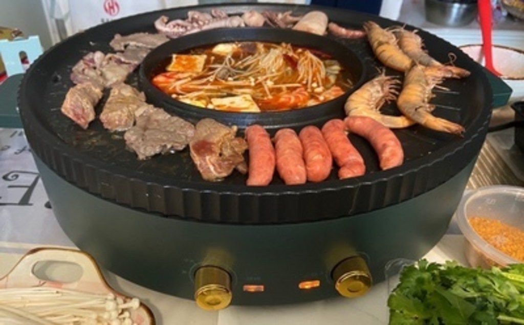[신상출시 ] ADOU 멀티 전기그릴 전기로스타 2in1 멀티쿠커 바비큐그릴 전기 후라이팬 멀티 구이판 냄비 두판 그린[평생 AS가능]