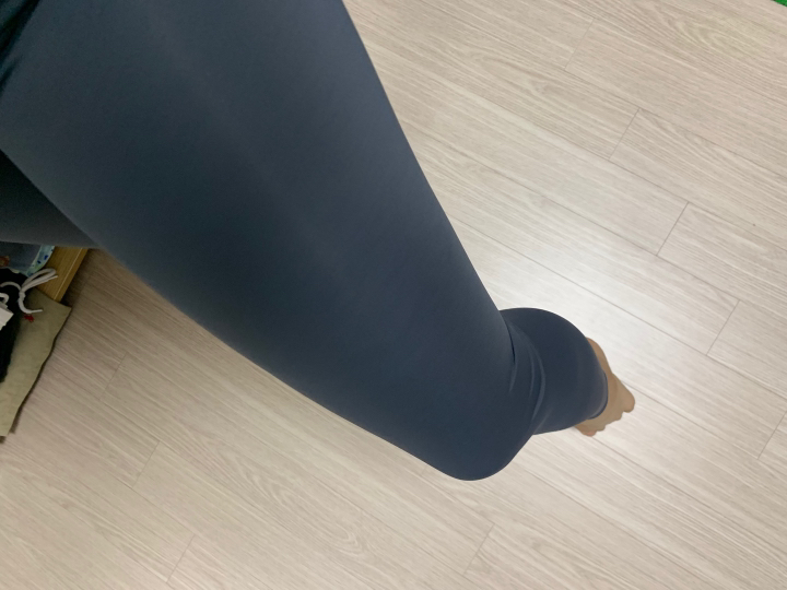 르콤씨 여성용 요가복 시그니처 엠블 레깅스 리뷰후기