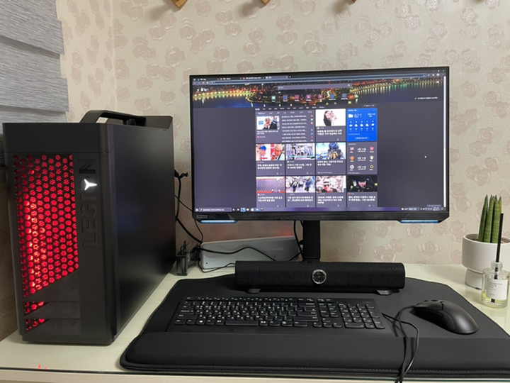 삼성전자 70 UHD 오디세이 7 게이밍 모니터