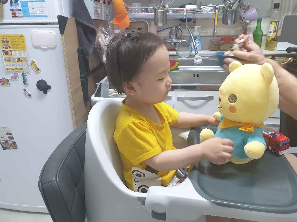 콤비 프렌들리 말 따라하는 수면 애착 곰 인형