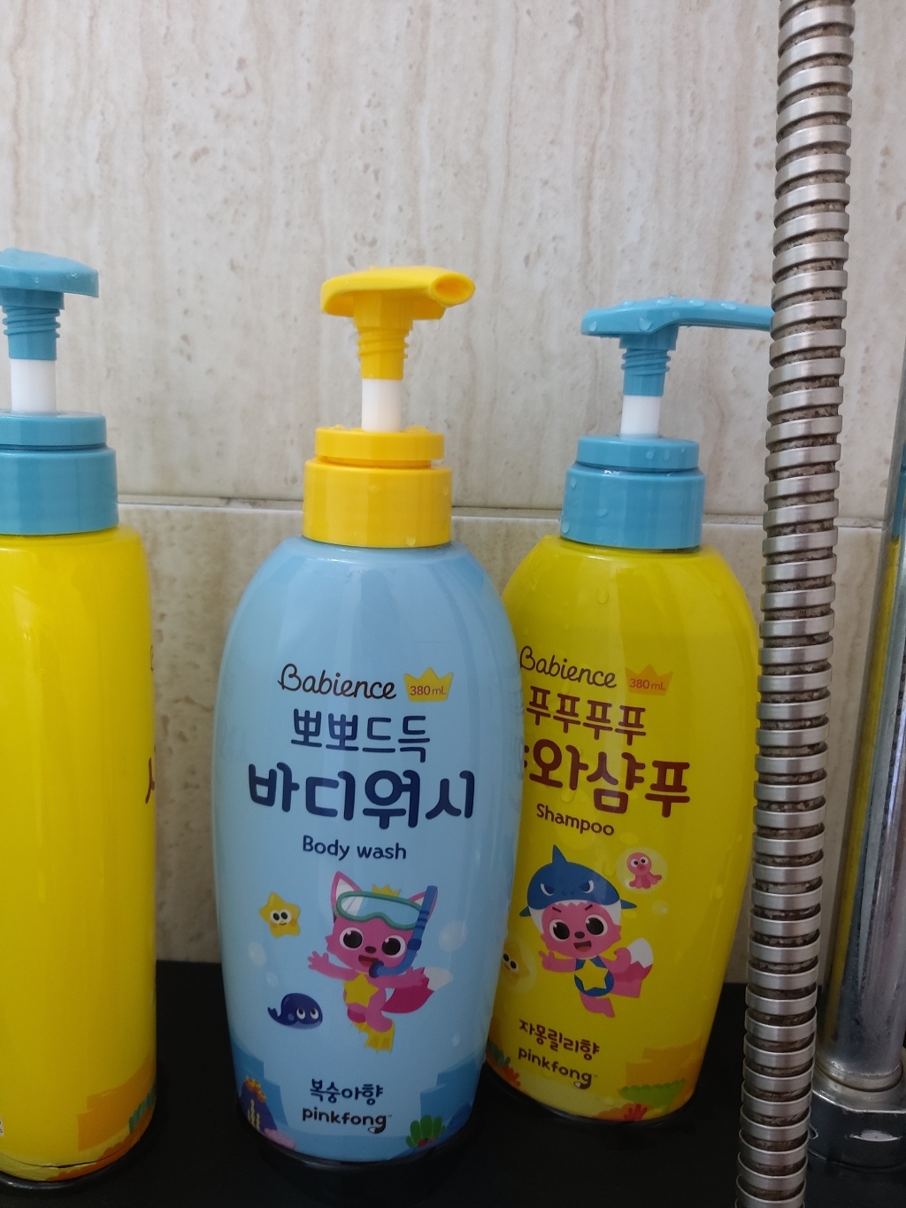 베비언스 핑크퐁 바디워시 복숭아향2개
