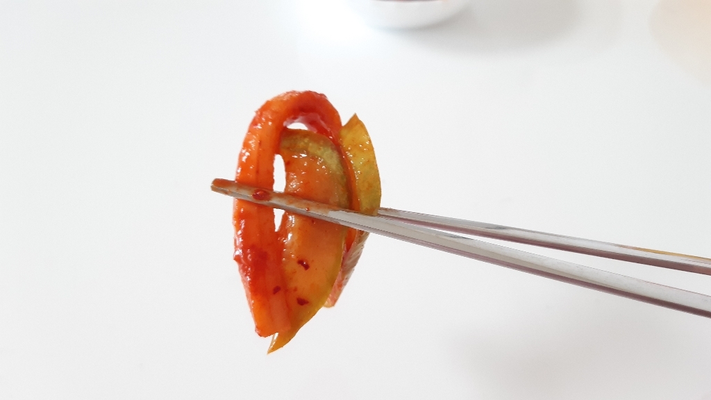 집반찬연구소 새콤달콤 도라지무침
