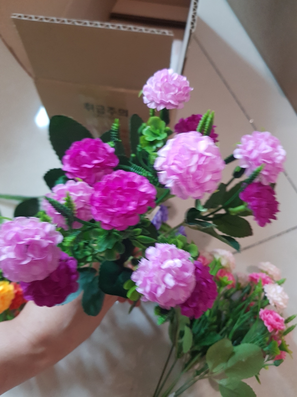 베이비 알륨 부쉬 조화 성묘 산소 납골당 묘소 장식 꽃 FAIAFT