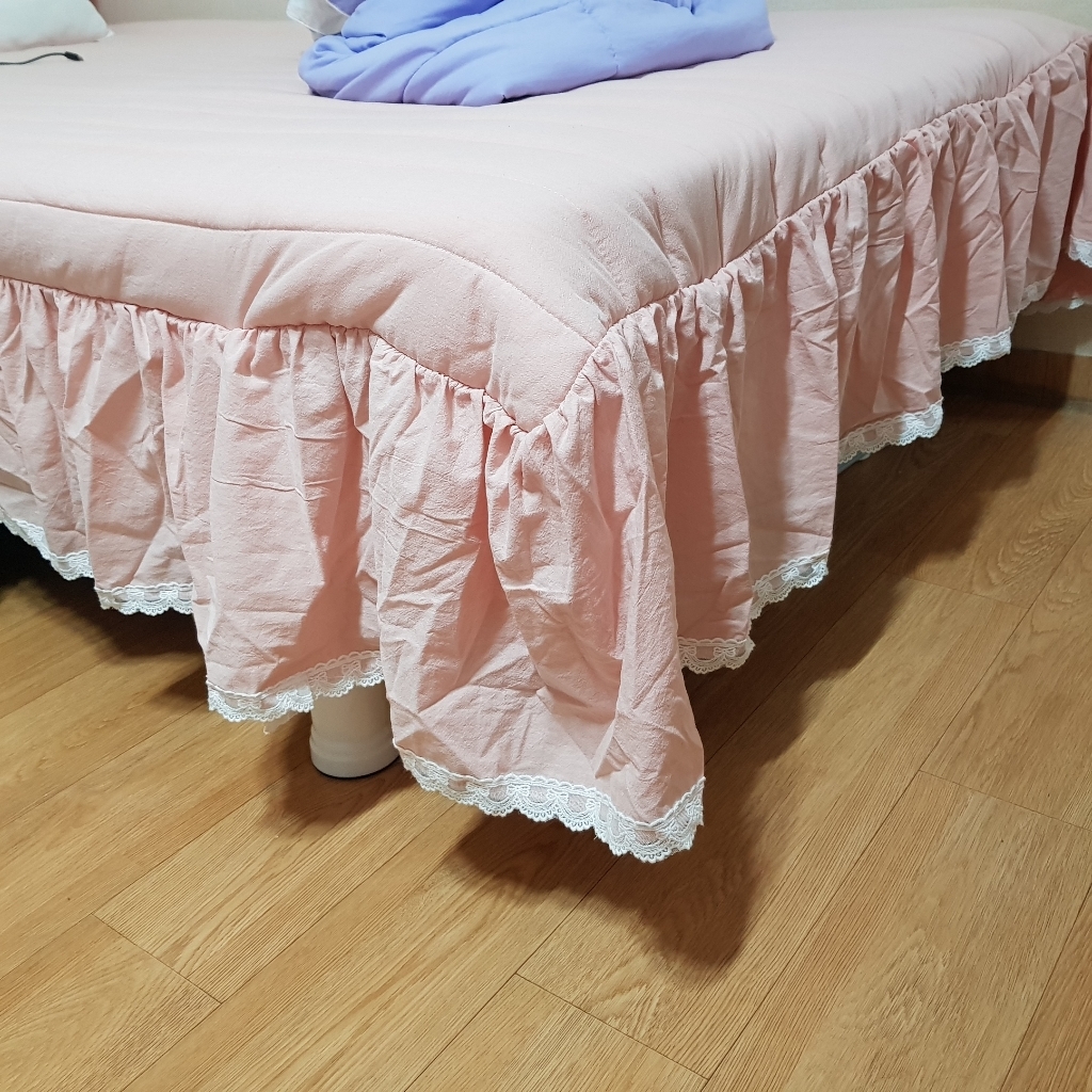 류금숙 여자의 침실 광목워싱 레이스 숏프릴 매트커버 단품