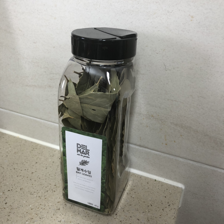 딜리셔스마켓 월계수잎