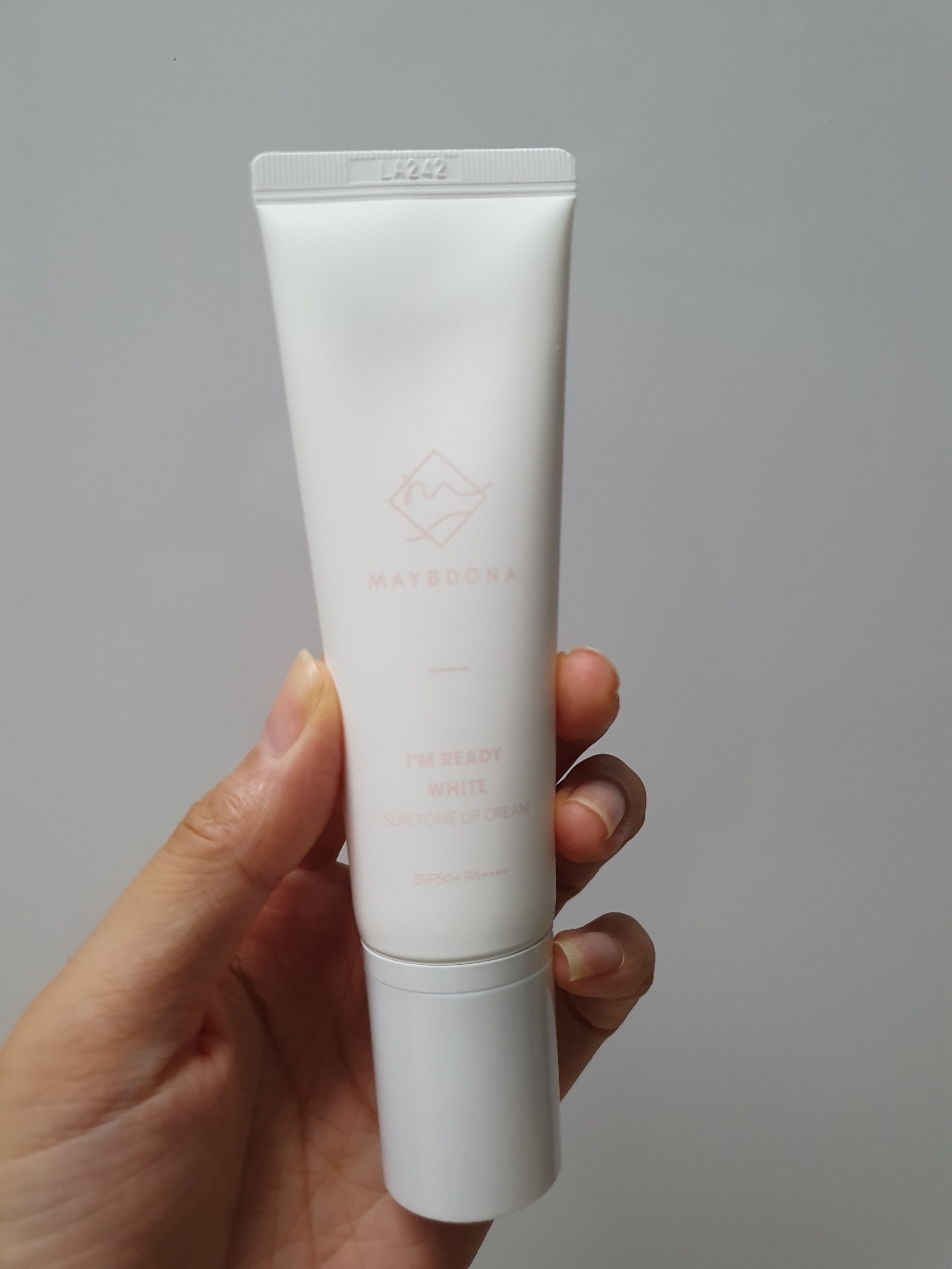 메이비도나 아임레디 화이트 선 톤업 크림 SF50 A