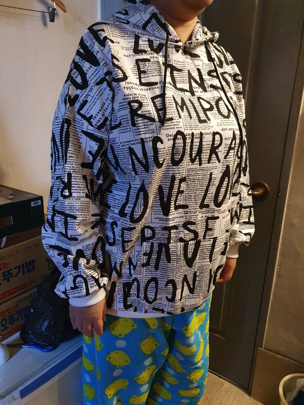루나걸 뉴스페이퍼 롱 후드티 리뷰후기