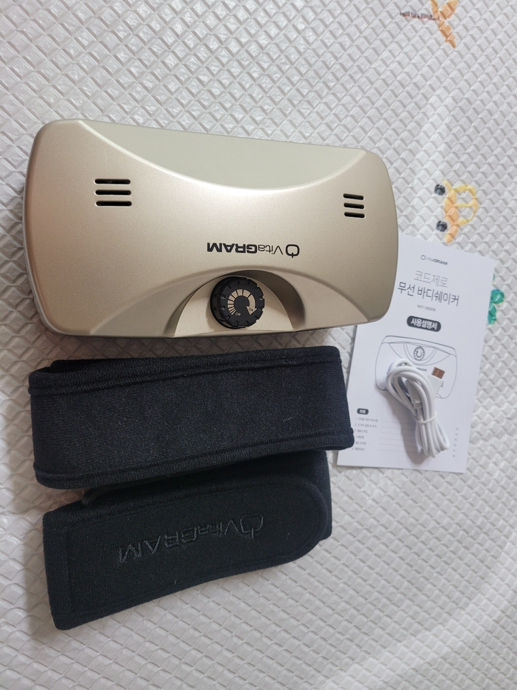 비타그램 바디쉐이커 무선 복부마사지기 WT-25000W