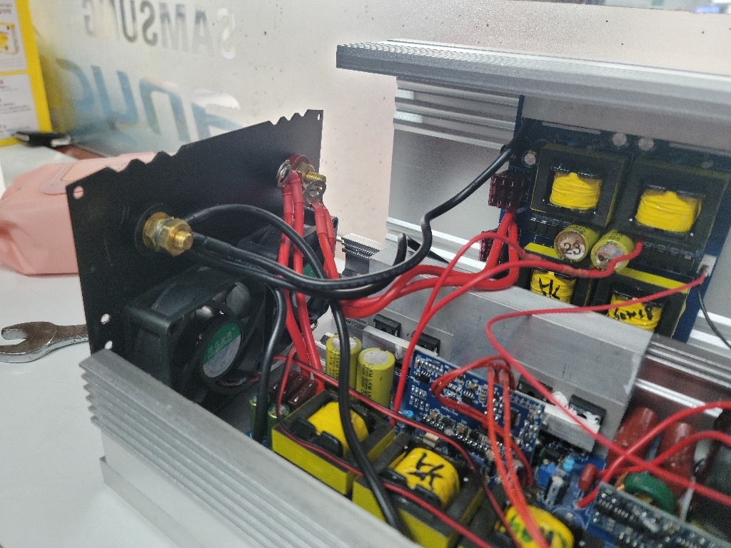 아스크몰 한국형콘센트 60Hz 순수정현파 5000w 12v 인버터 차량용 캠핑용