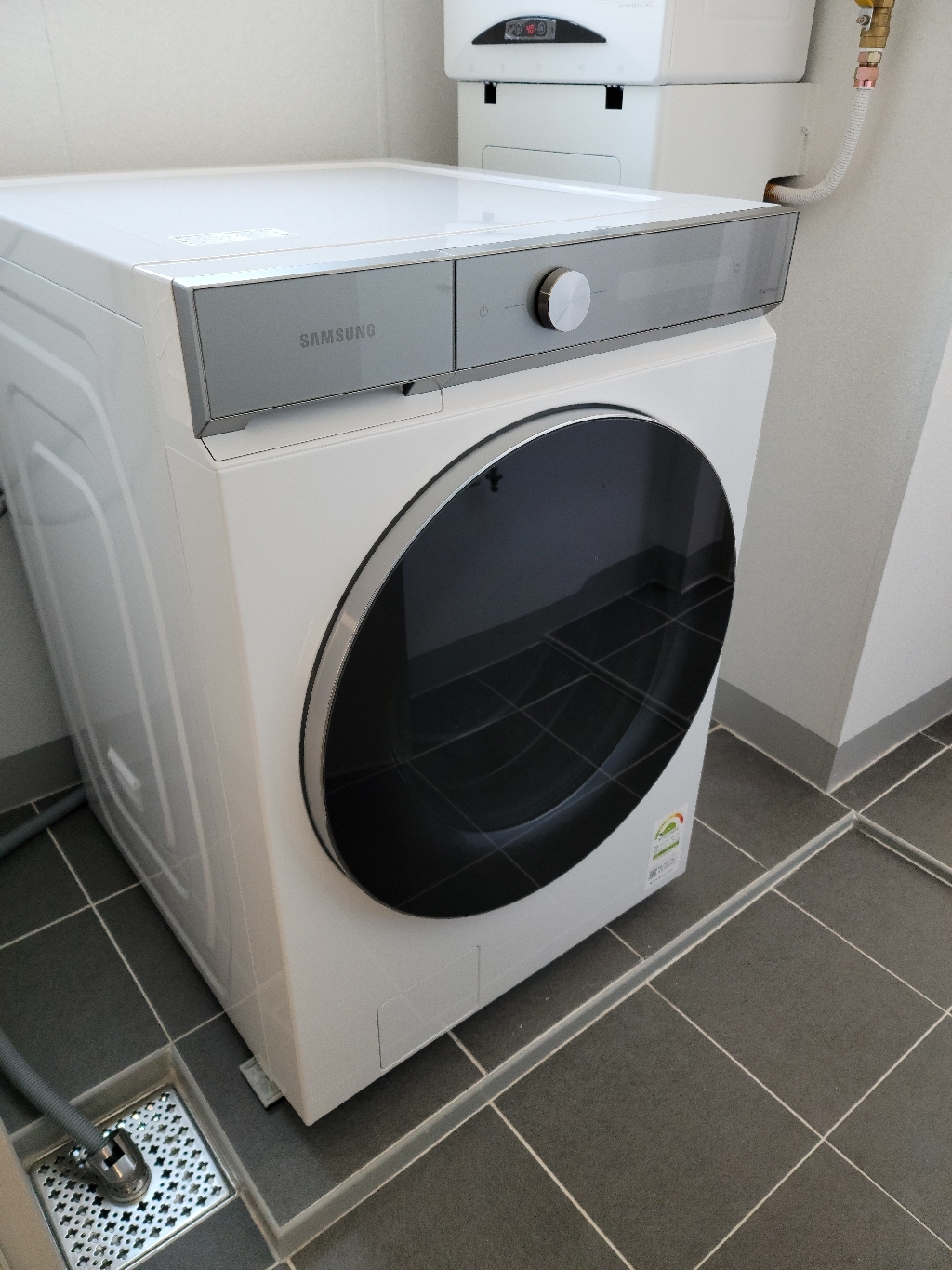 삼성전자 BESOKE 그랑데 세탁기 AI 화이트 WF24A9500KW 방문설치