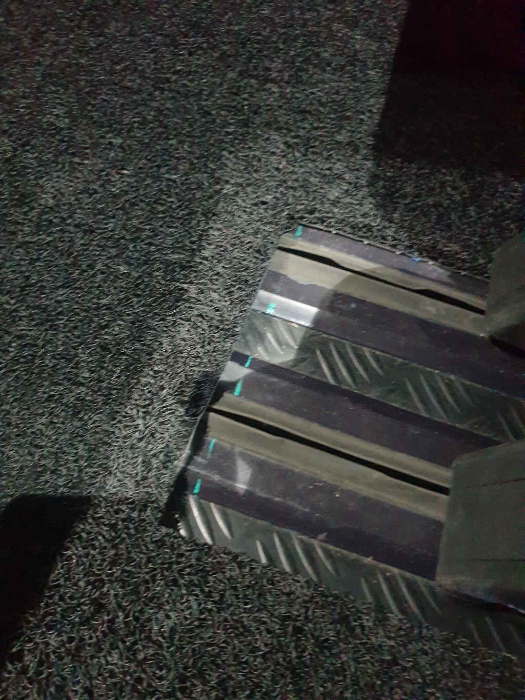 [모트라이너] 현대 신형 스타리아 라운지 투어러 7인승 9인승 11인승 123열 트렁크 풀세트 차량용 코일매트