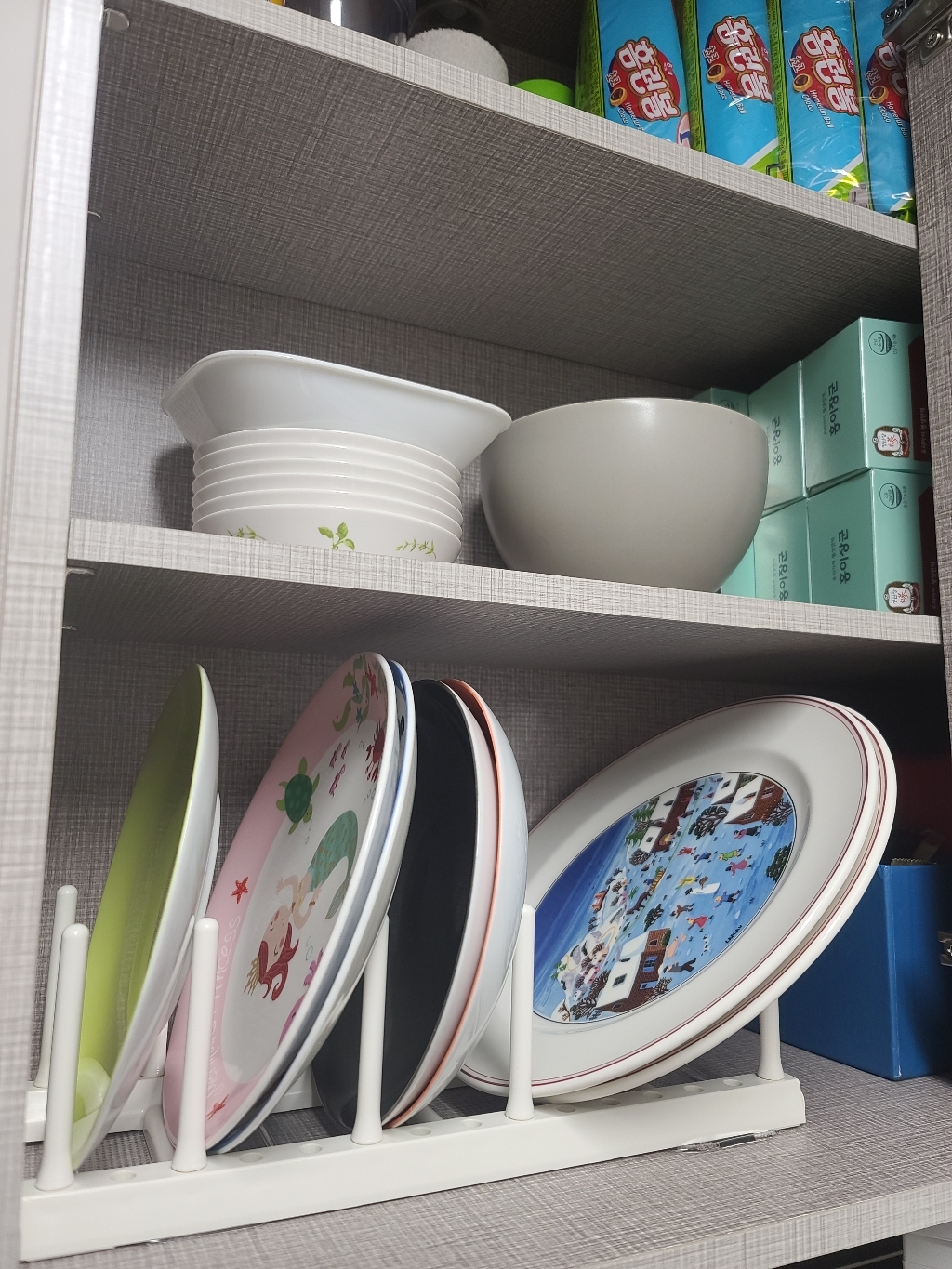 리빙숲 넓이 조절 접시 받침대